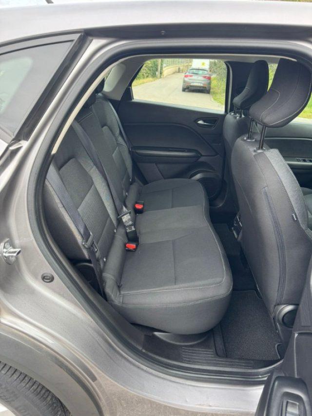 RENAULT Captur Blue dCi 95 CV Intens