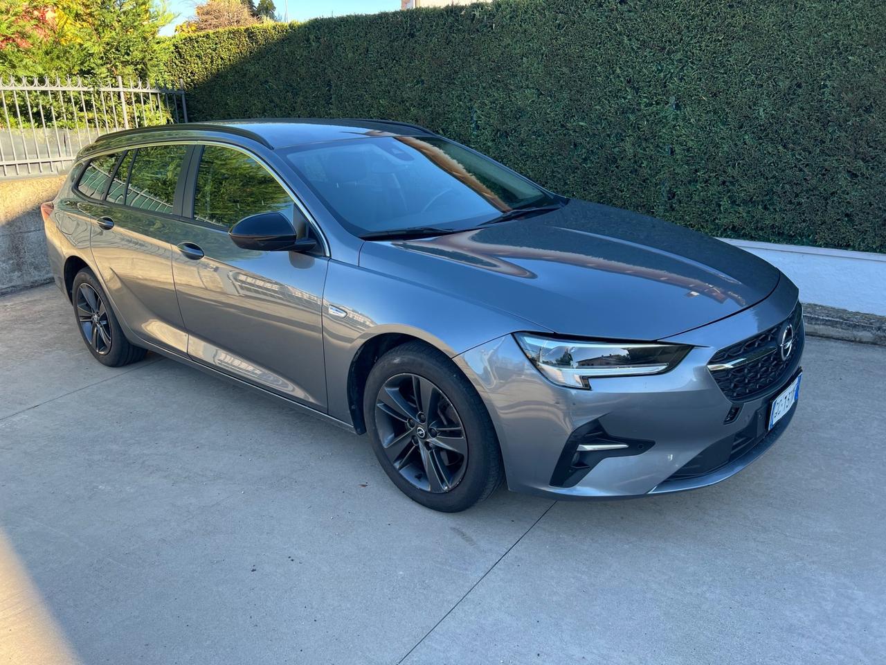 Opel Insignia 1.6 CDTI 136 S&S Sports Tourer Business