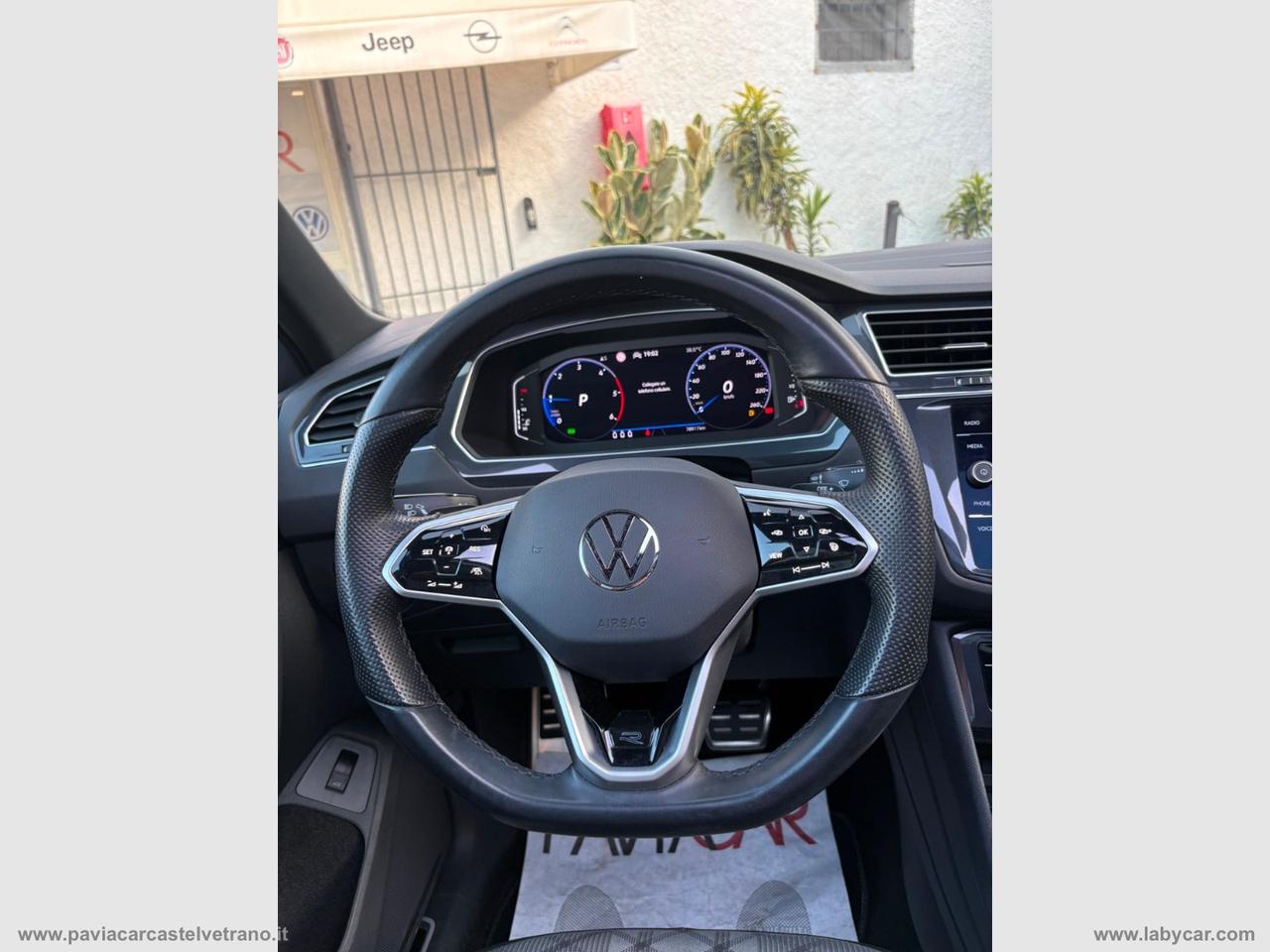VOLKSWAGEN Tiguan 2.0 TDI 150CV SCR DSG R-Line