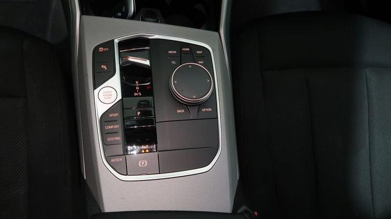 BMW Serie 3 318d 48V Touring