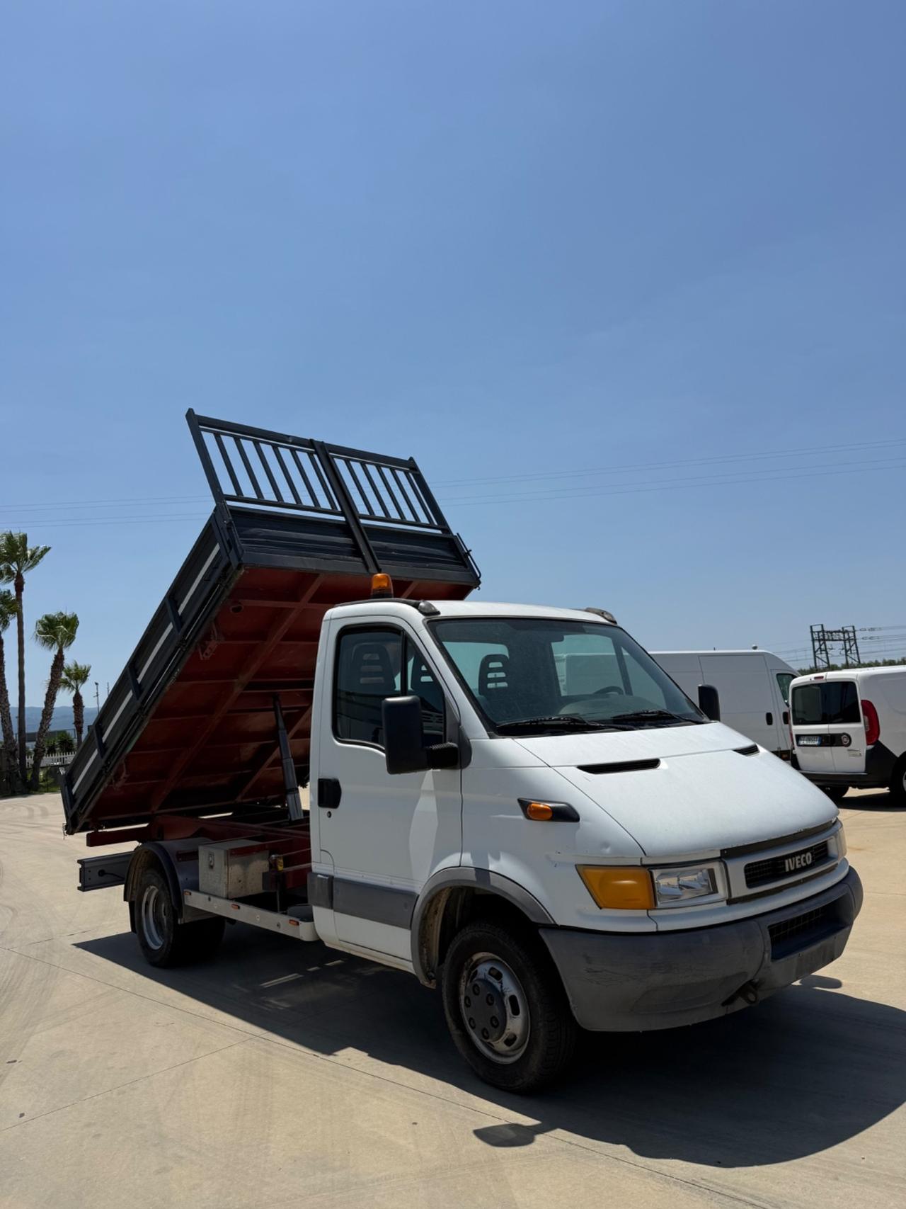 Iveco 50c13 (targa gialla) Patente B