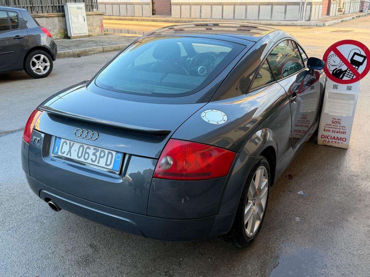 Audi tt 1,8 turbo benzina 179 cv full optional