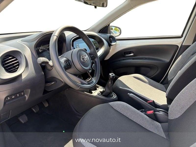 Toyota Aygo X 1.0B (72 CV) Active