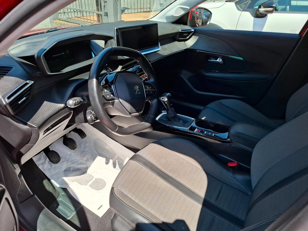 Peugeot 208 BlueHDi 100 Stop&Start 5 porte Allure