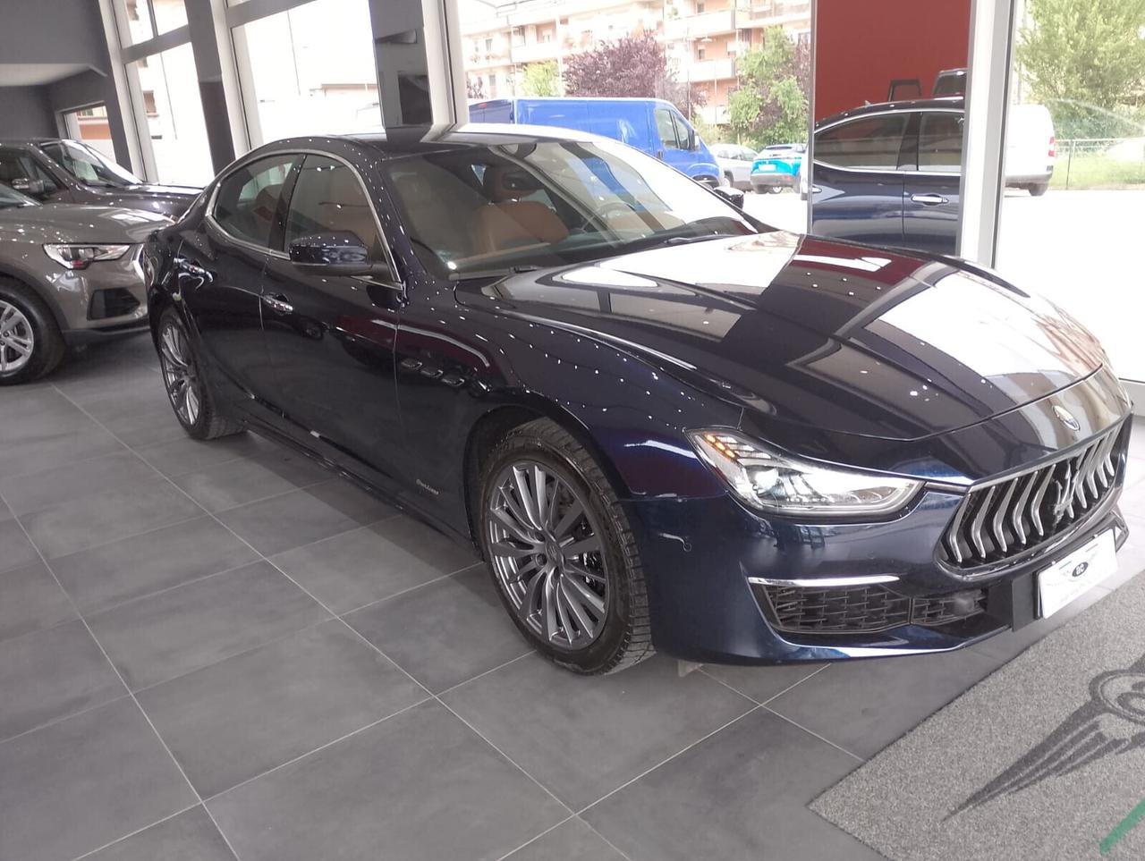 Maserati Ghibli MASERATI GHIBLI 3.0 V6 BT 350cv GranLusso My19