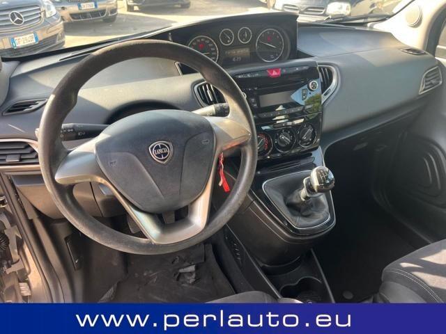 Lancia Ypsilon 1.2 69 CV 5 porte Gold