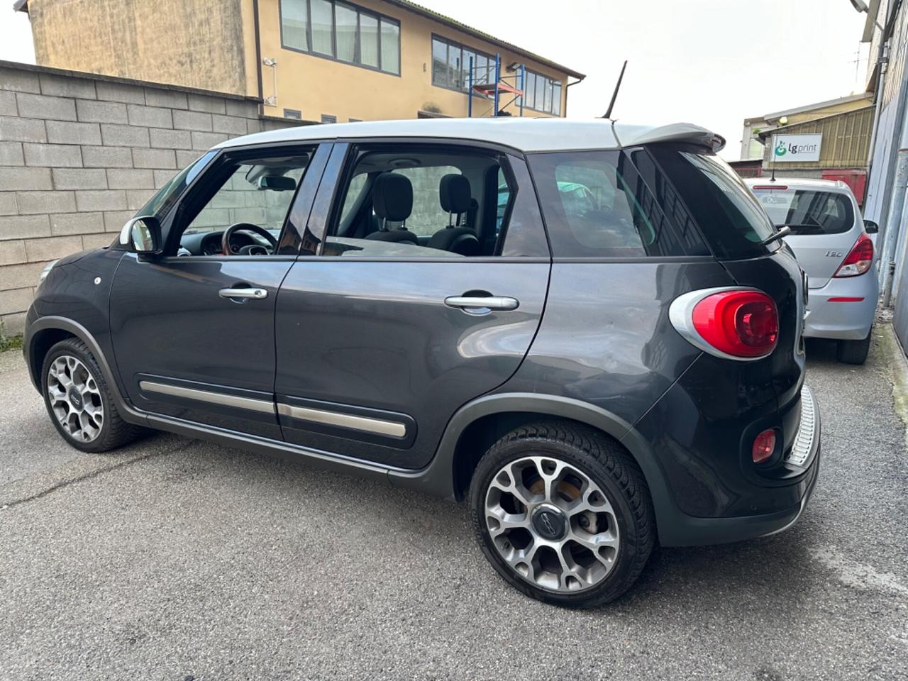 Fiat 500L 1.6 Multijet 105 CV Trekking NEOPATENTATI