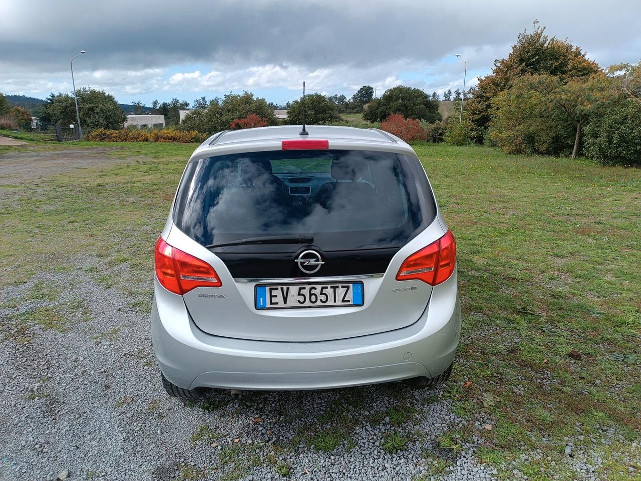 Opel Meriva 1.3 CDTI 95CV neopatentati