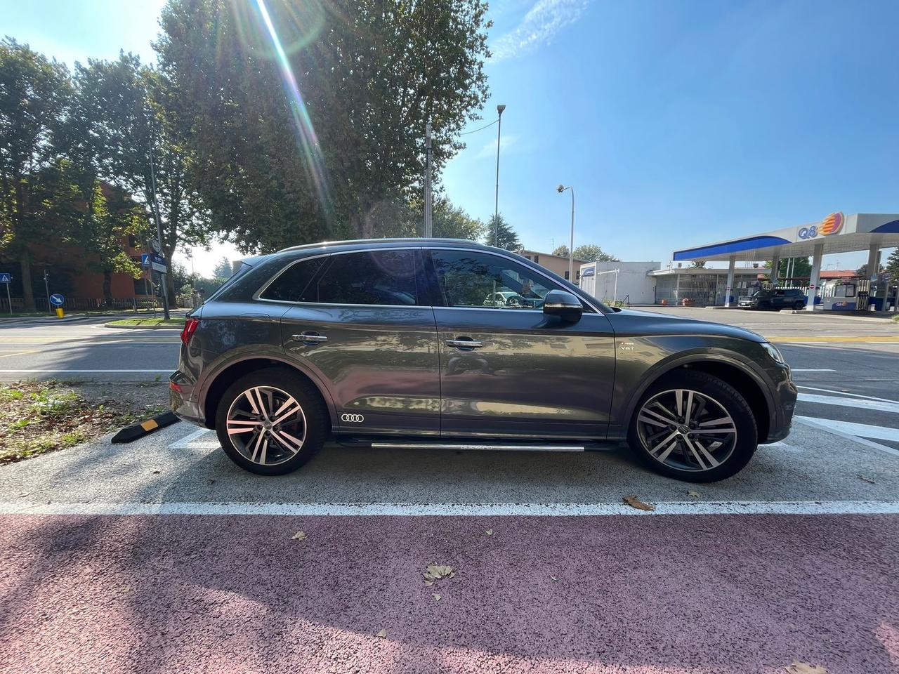 Audi Q5 S Line Plus 3.0 50 TDI #6981