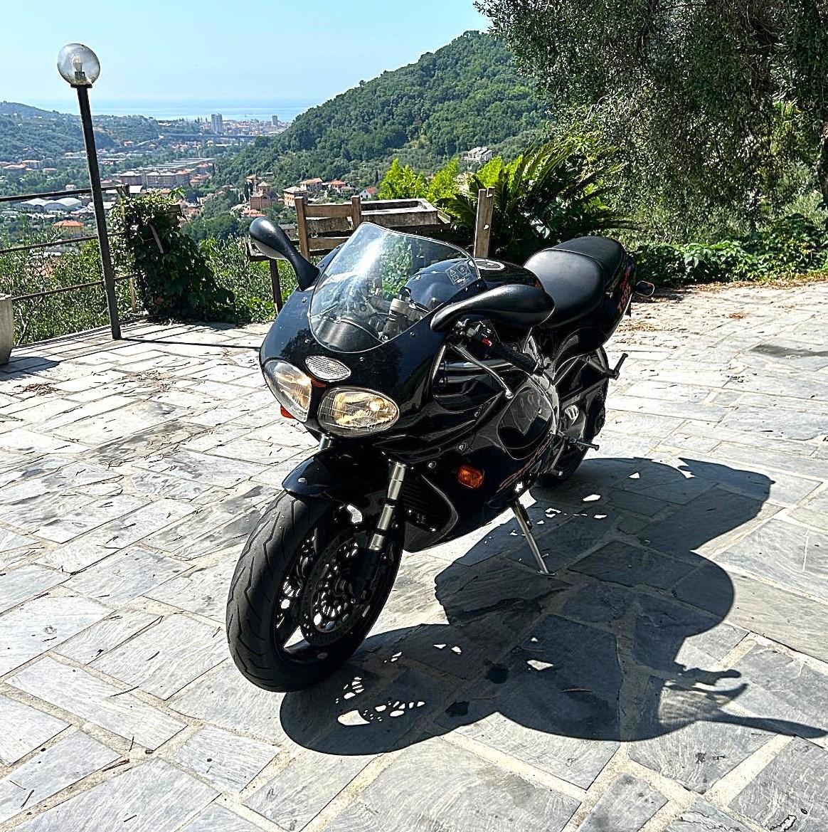 Triumph Daytona T 595