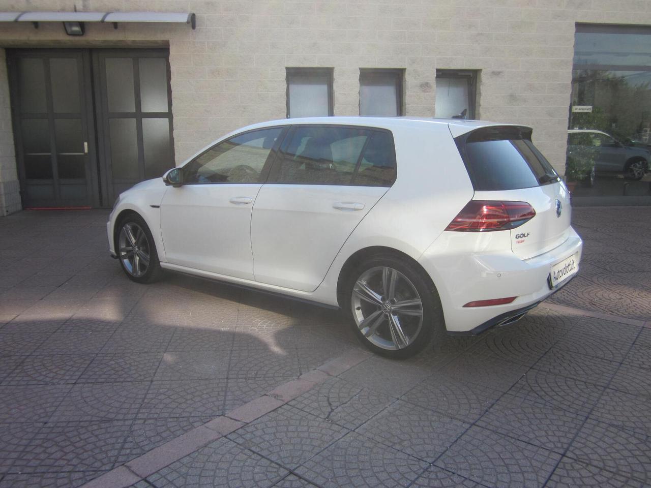 Volkswagen Golf 1.6 TDI 115 CV 5p. Sport BlueMotion R-LINE