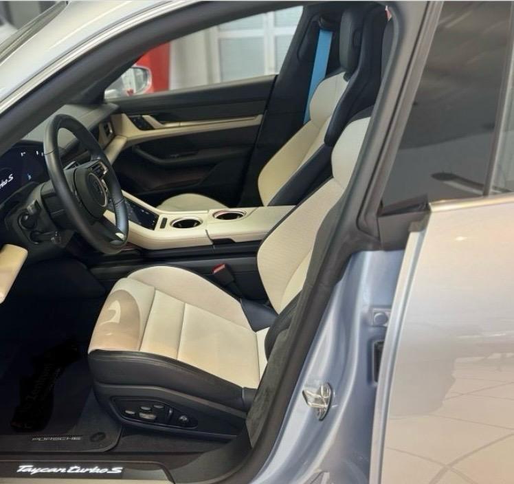 Porsche Taycan Turbo S