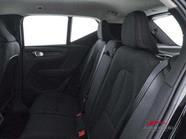 VOLVO XC40 D3