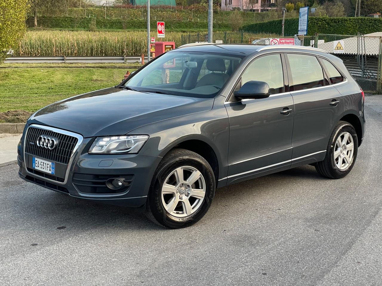 Audi Q5 2.0 TDI 143 CV quattro 4 ruote motrici