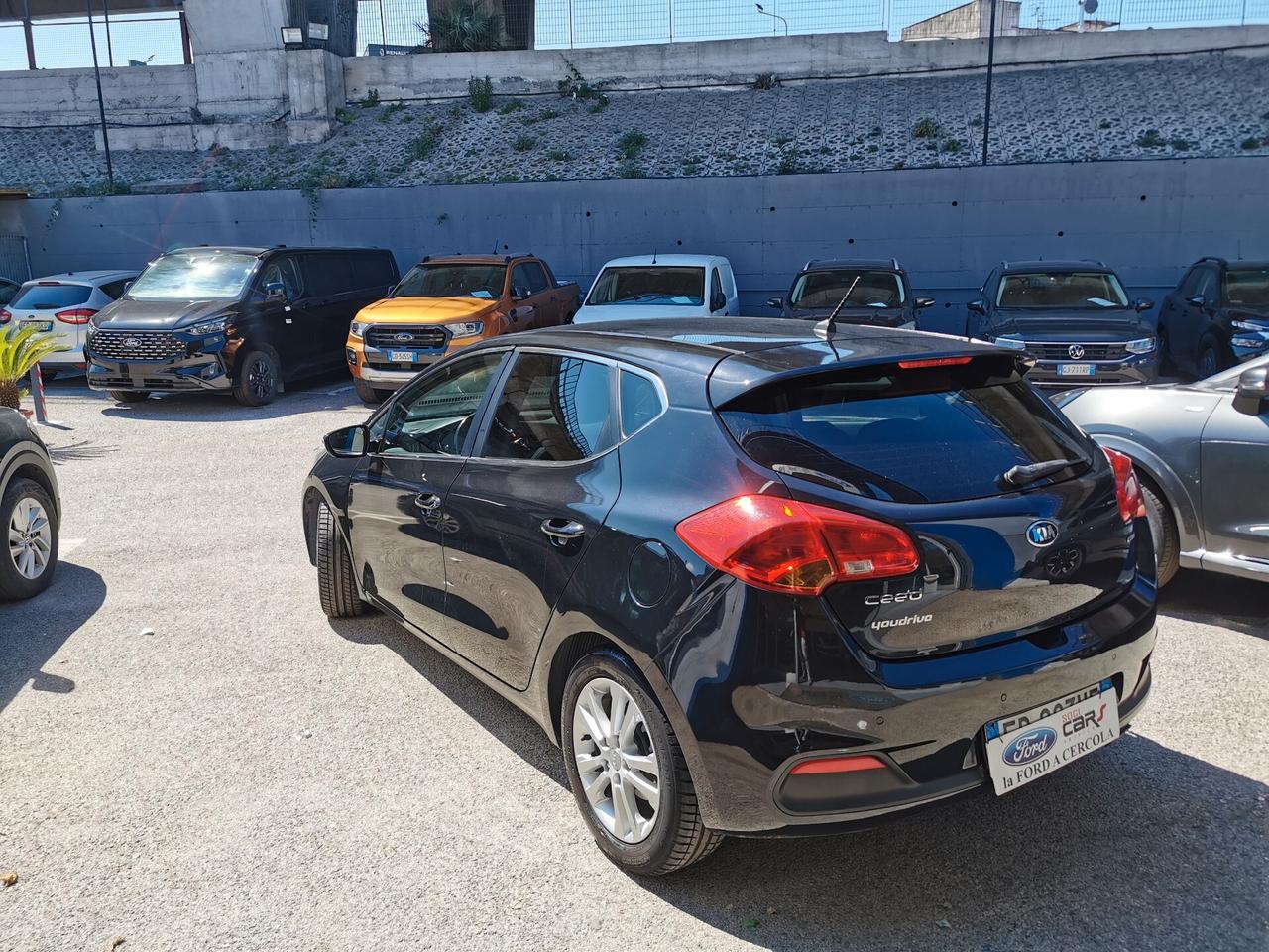 Kia Ceed 1.6 CRDi 110cv 5 porte Cool