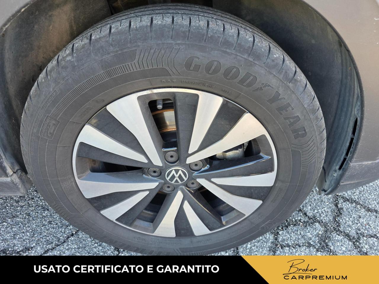 Volkswagen Taigo 1.0 tsi Life 110cv dsg