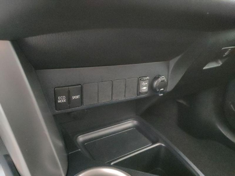 Toyota RAV4 RAV4 2.2 D-CAT A/T 4WD Style