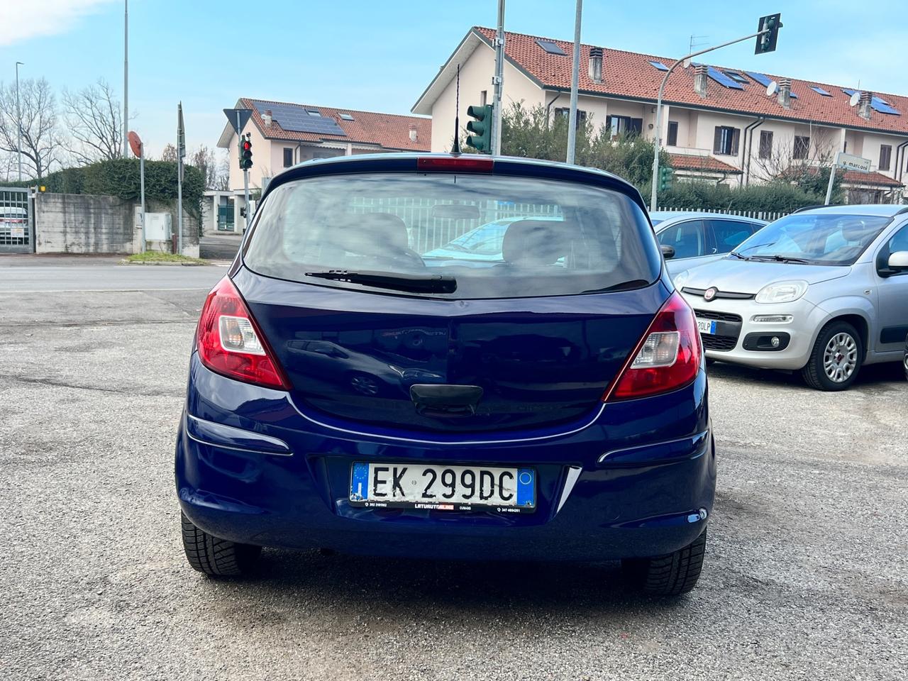 Opel Corsa 1.2 5 porte Club