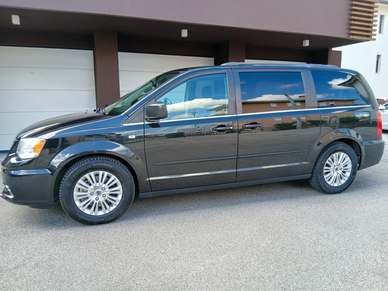 Lancia Voyager 2.8 Turbodiesel Gold 163 cv Automatica 7 posti pronta consegna