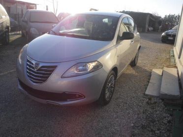 Lancia Ypsilon 1.2 69 CV 5 porte GPL Ecochic Gold neopatentati