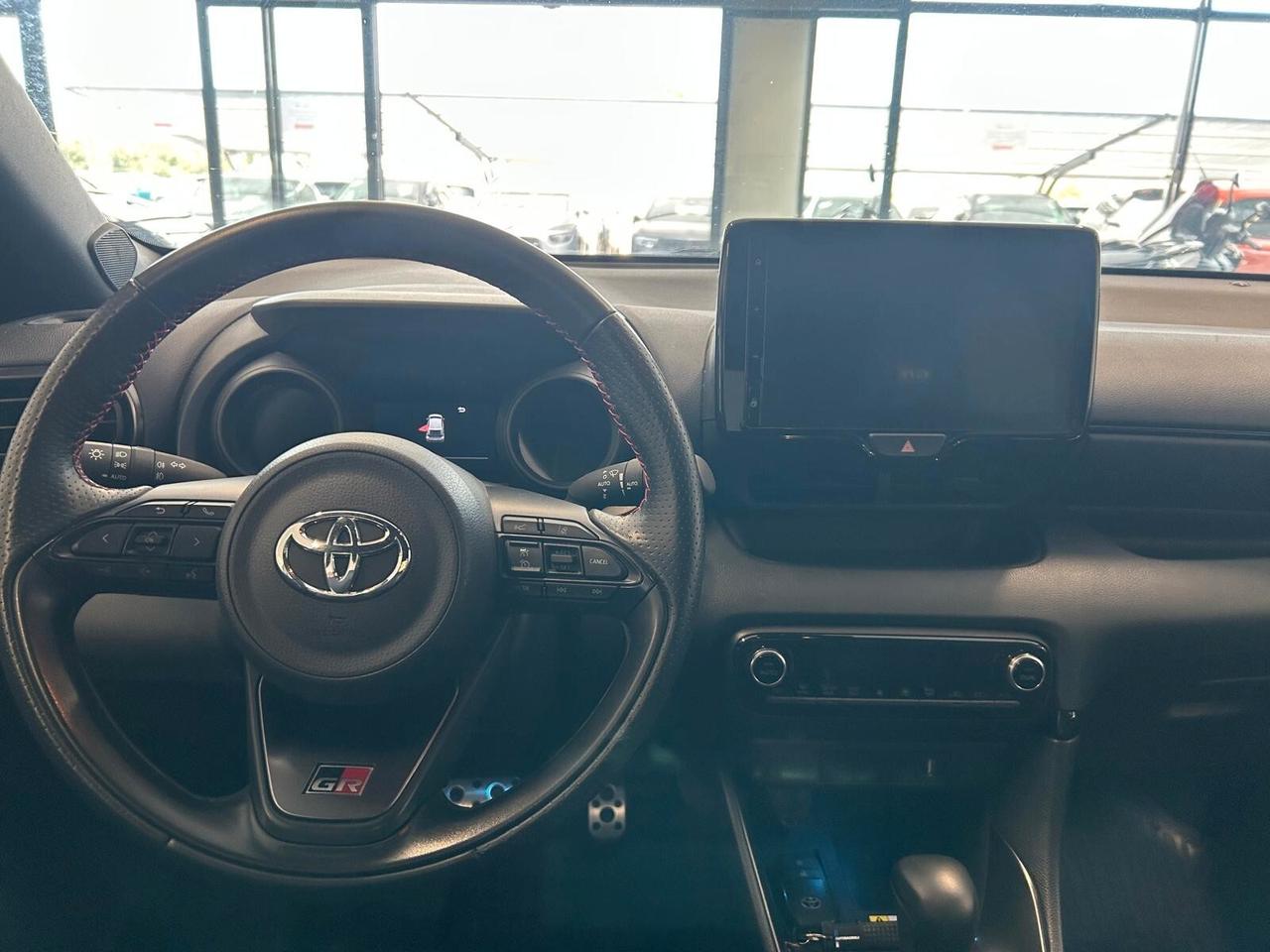 Toyota Yaris GR SPORT 1.5 Hybrid 5 porte UNICO PR.