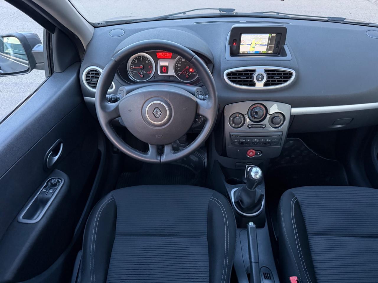Renault Clio 1.5 dCi 75 CV 2012 navigatore
