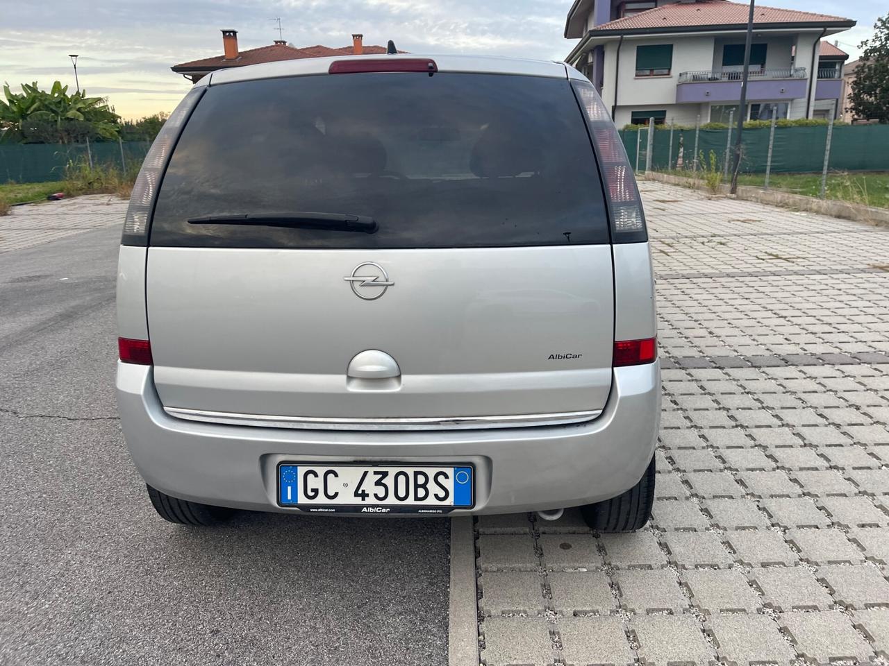 Opel Meriva 1.6 16V Cosmo GPL