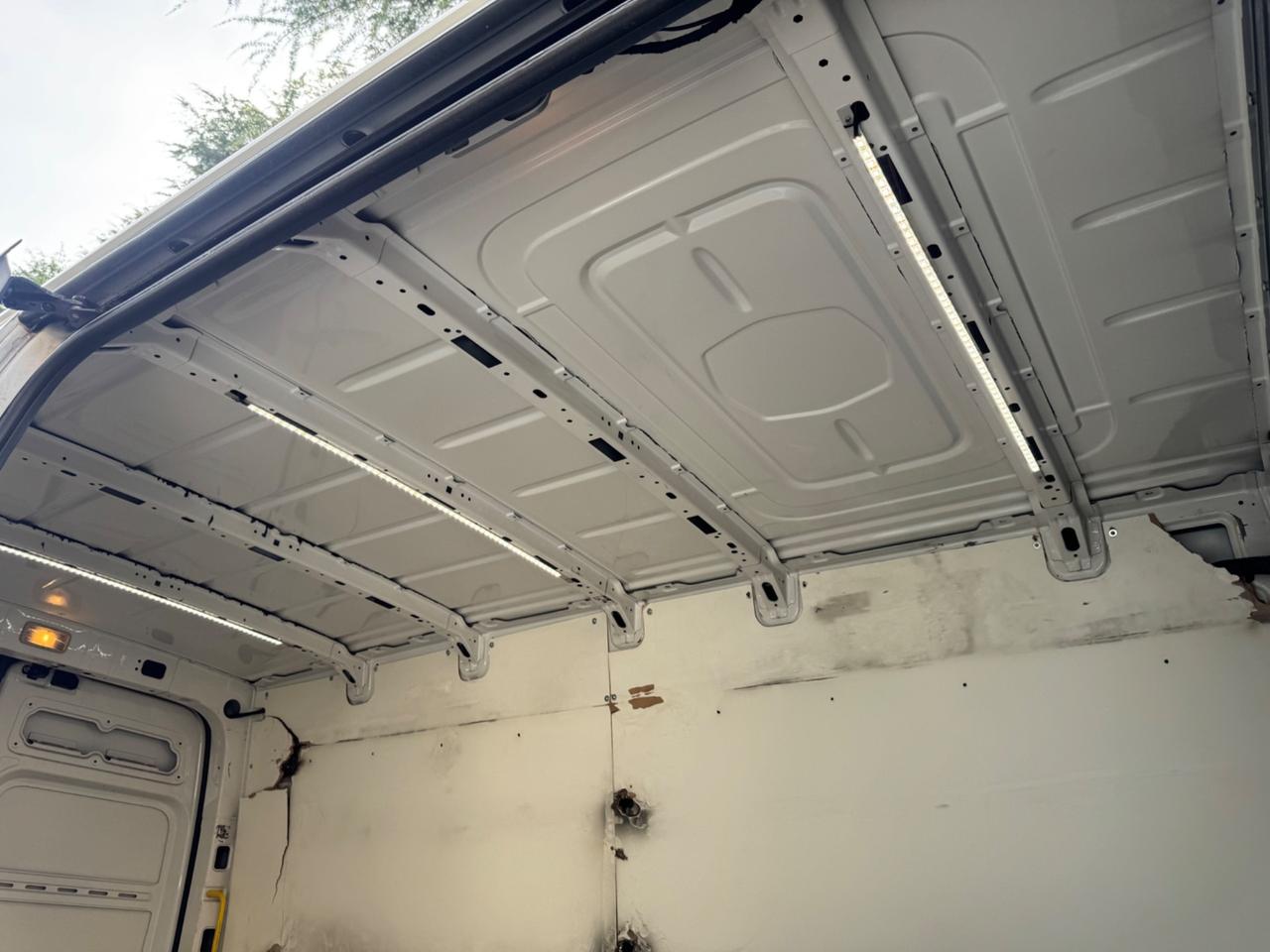 Volkswagen Crafter 2,0 tdi