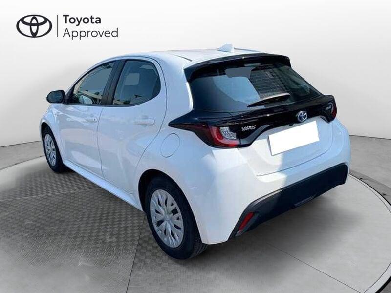 Toyota Yaris 1.5 hybrid Active