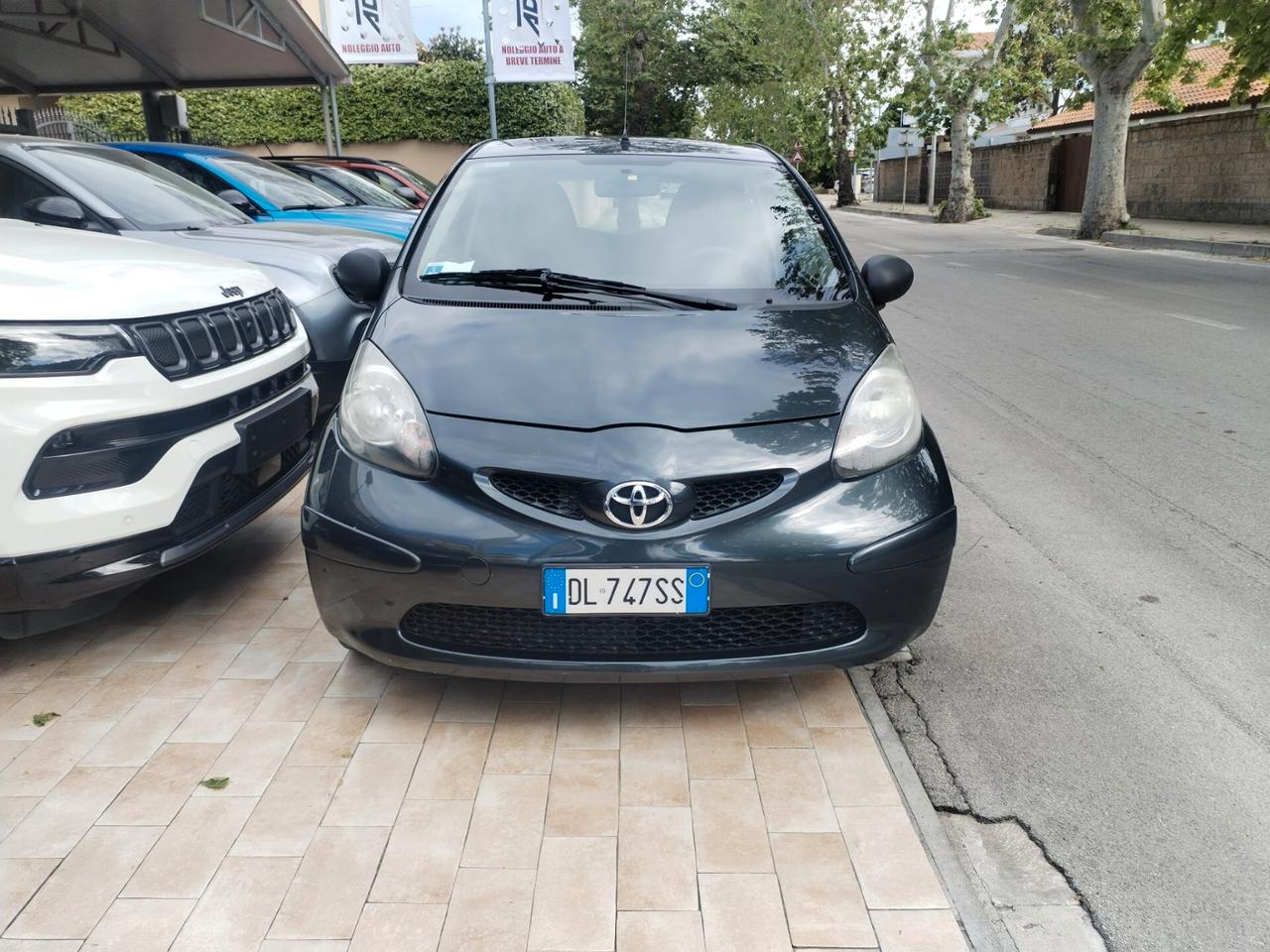 Toyota Aygo 1.0 12V VVT-i 5 porte Now