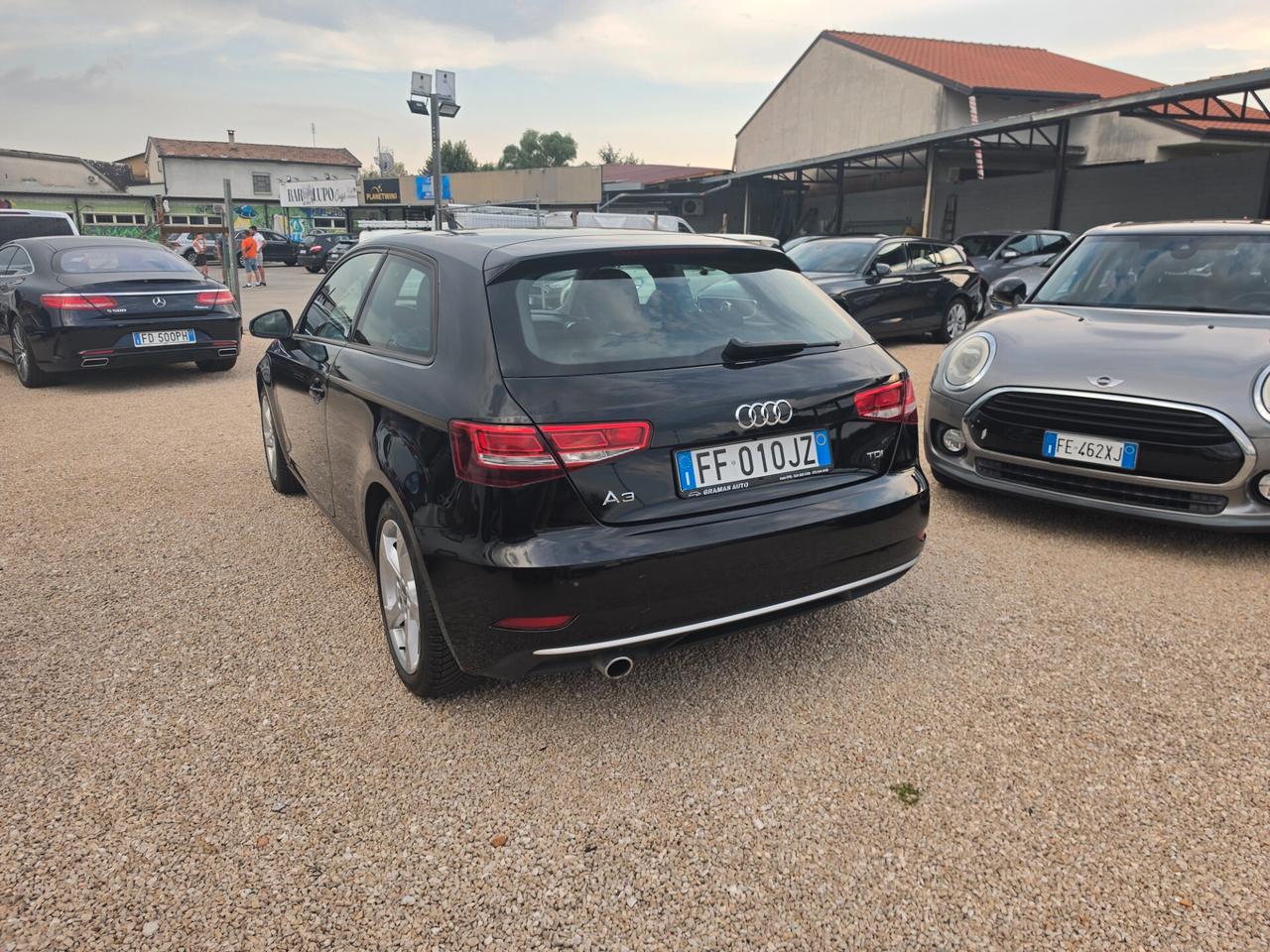 Audi A3 1.6 TDI S tronic Business neopatentati automatico