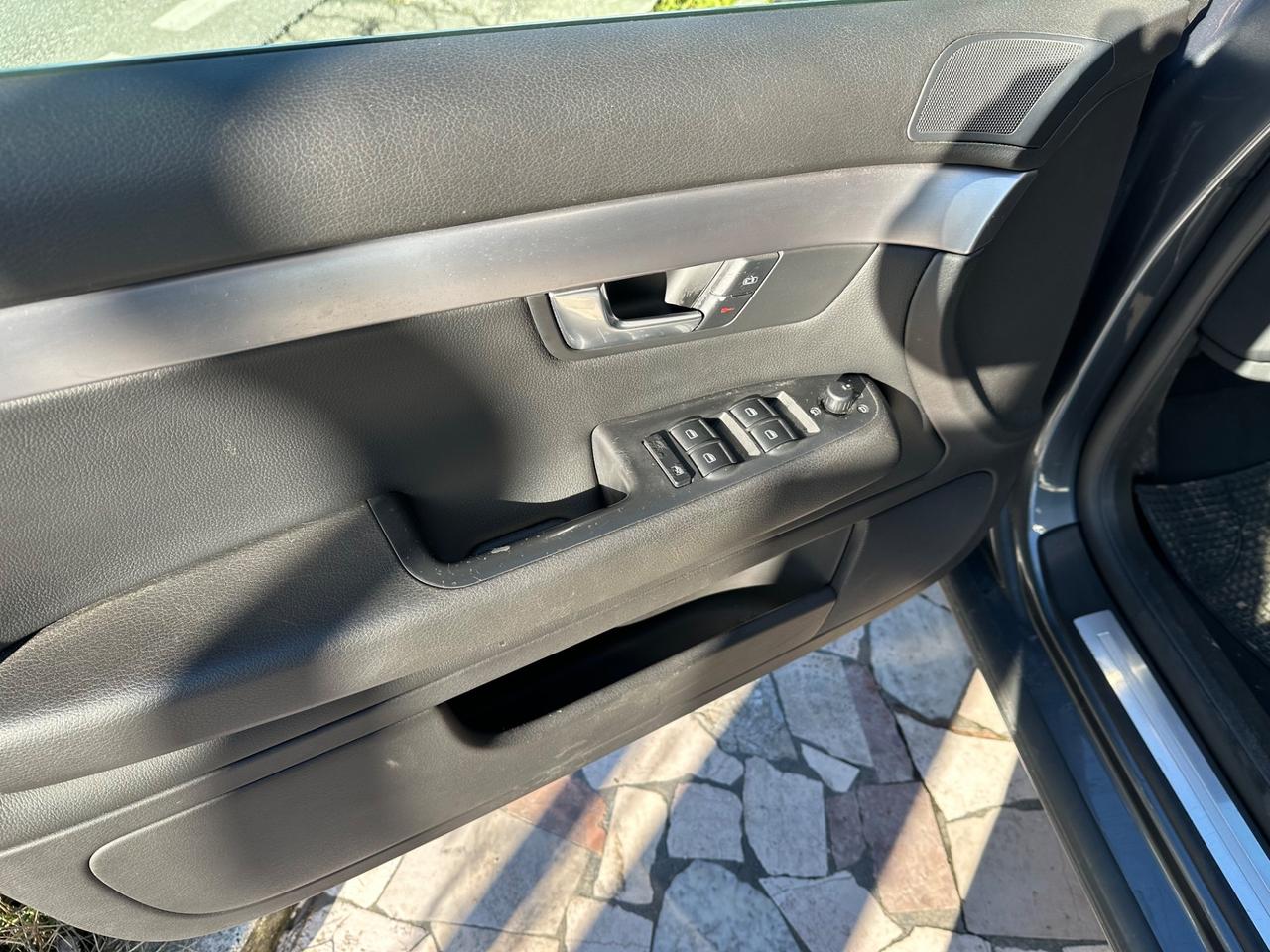 Audi A4 3.0 V6 TDI Avant quattro