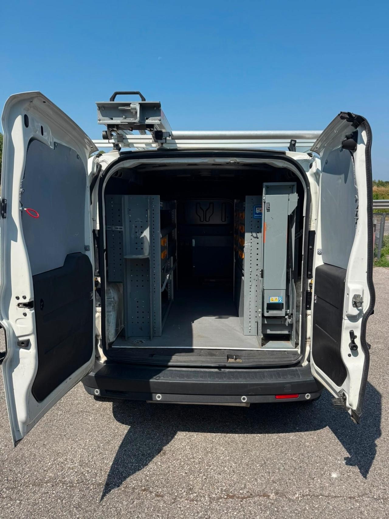 Fiat Doblo Doblò 1.4 T-Jet 16V Natural Power Lounge