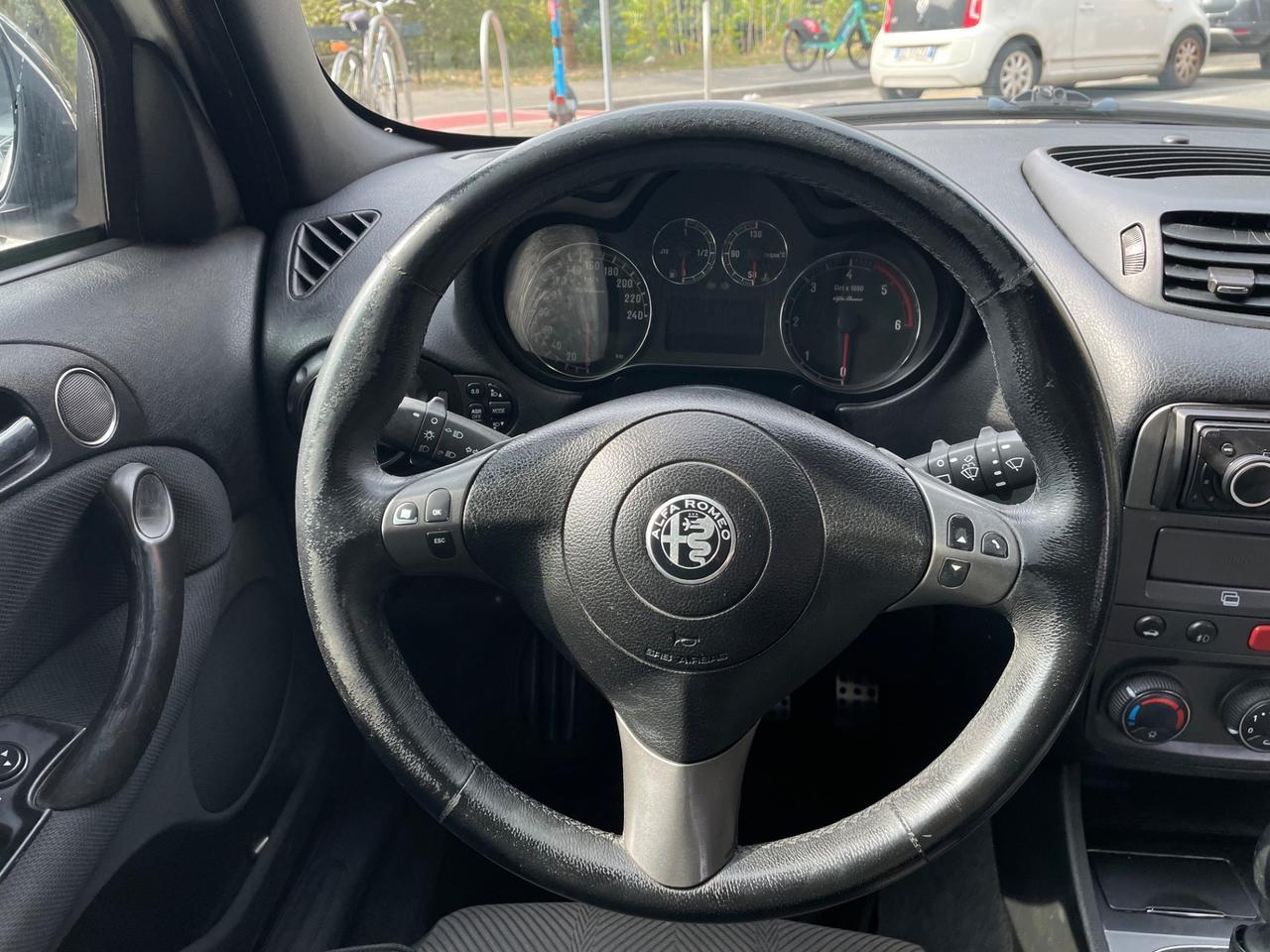 Alfa Romeo 147 1.9 JTD/TAGLIANDI/GARANZIA