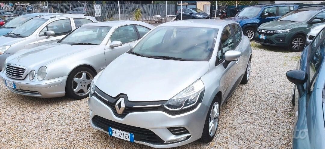 Renault Clio 12/2019 unipro' euro 6 benz SUPERPROMO