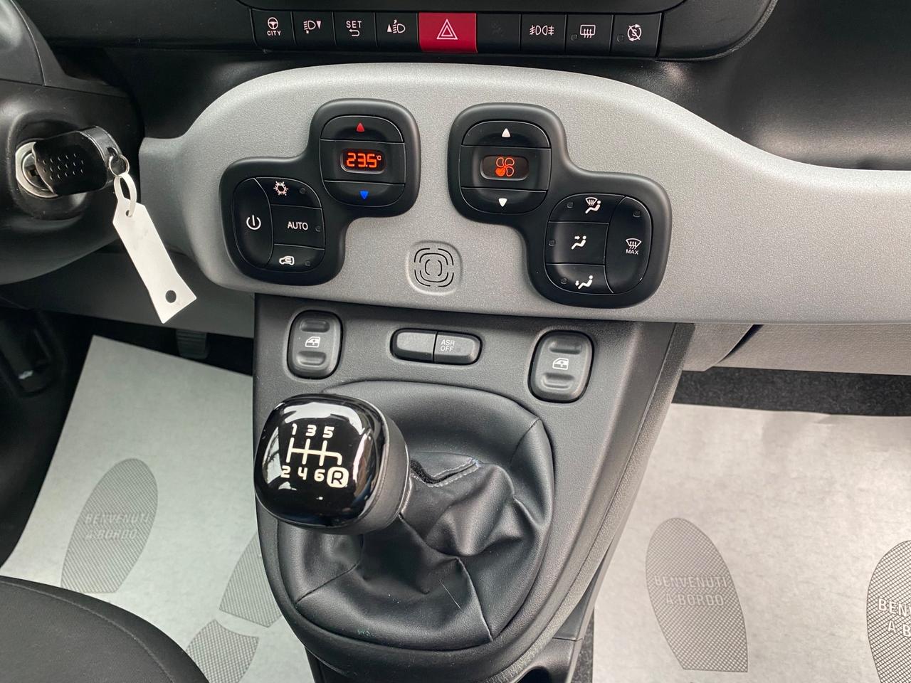 Fiat Panda 1.0 FireFly S&S Hybrid City Cross