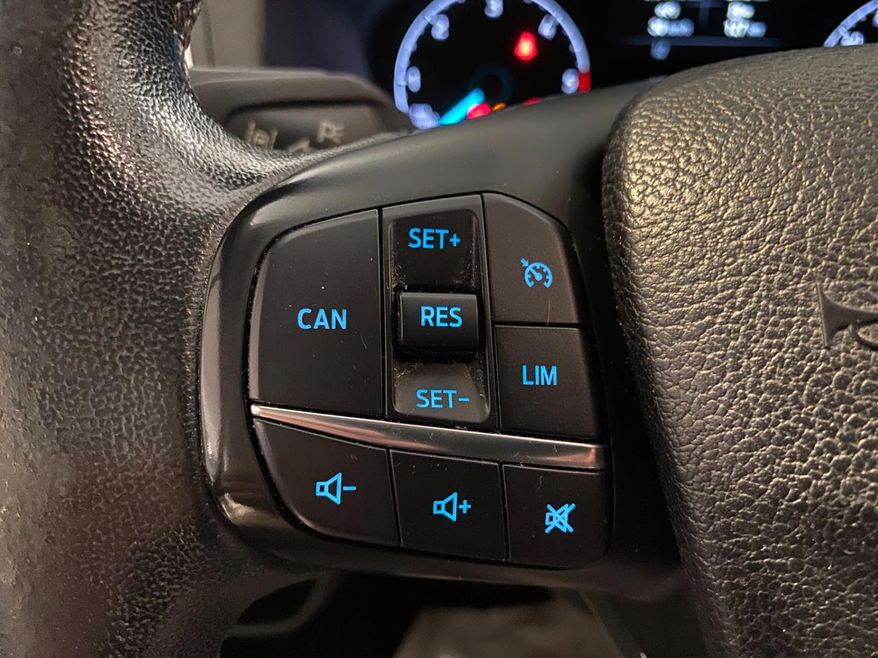 Ford Tourneo Custom 310 2.0 TDCi 130CV PC Titanium