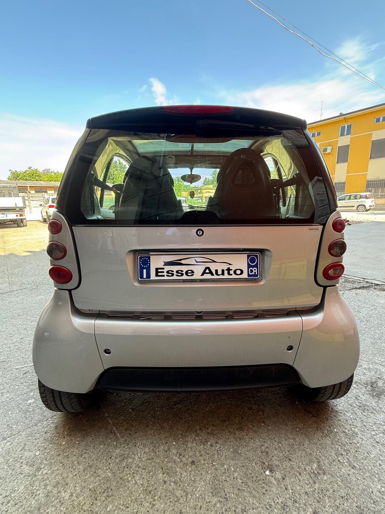 Smart ForTwo 700 coupé pure (37 kW)