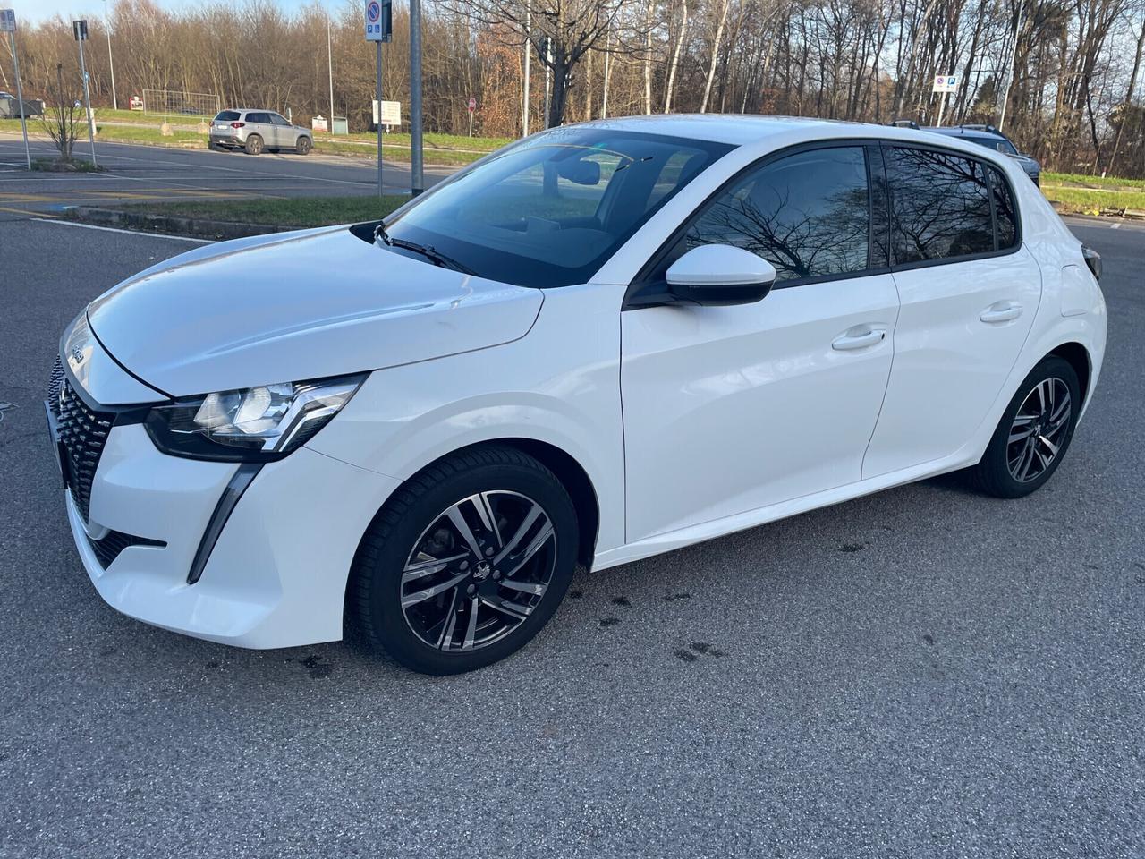 Peugeot 208 PureTech 100 Stop&Start 5 porte *Automatik* Solo 65000km*