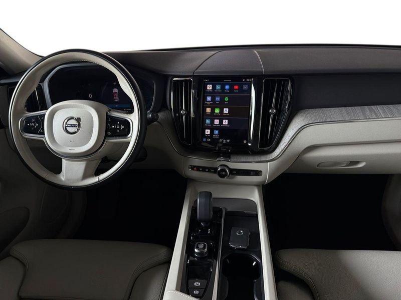 Volvo XC60 Recharge T6 Plug-in AWD autom. Plus Bright