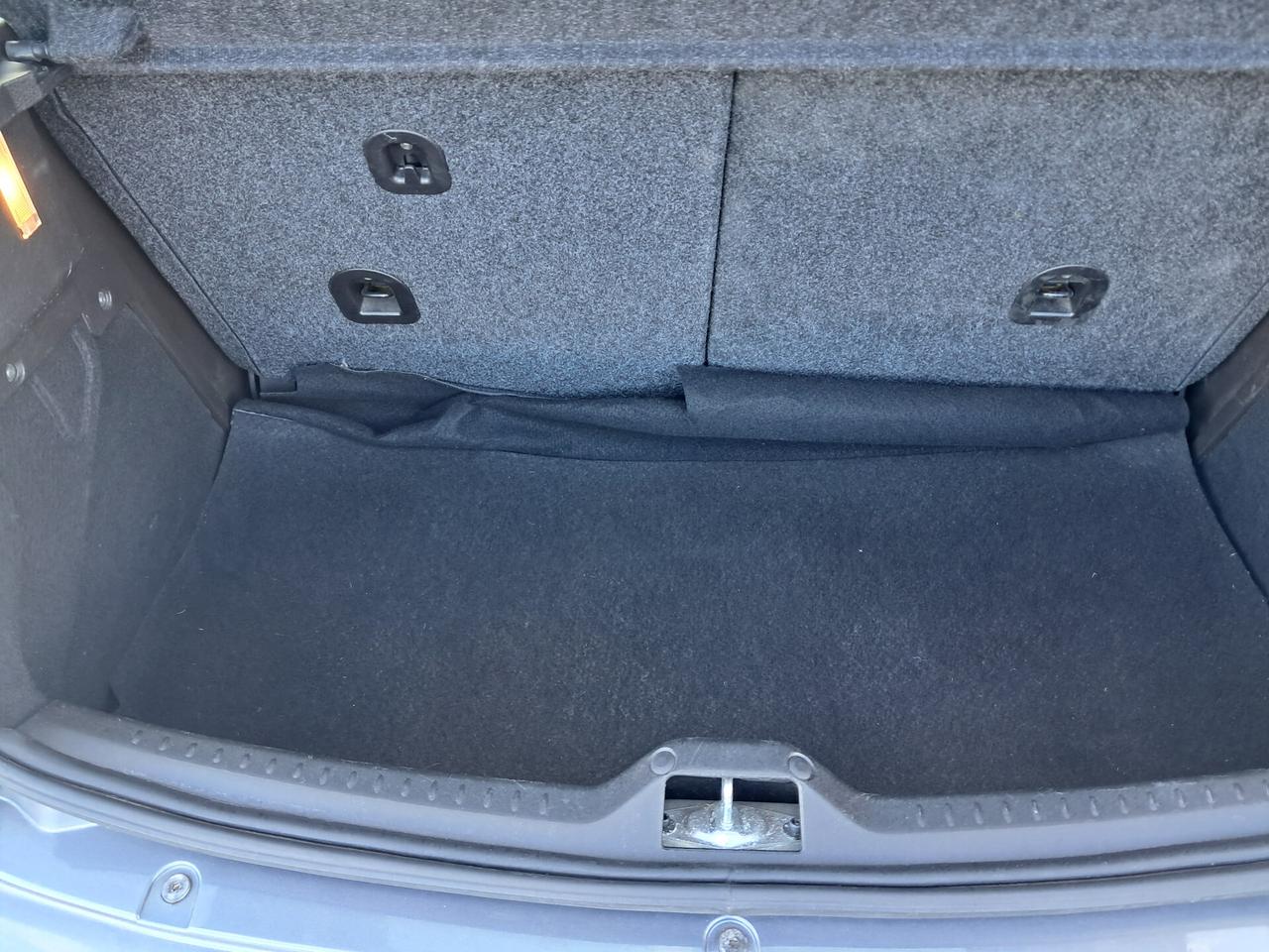 Lancia Ypsilon 1.2 Argento