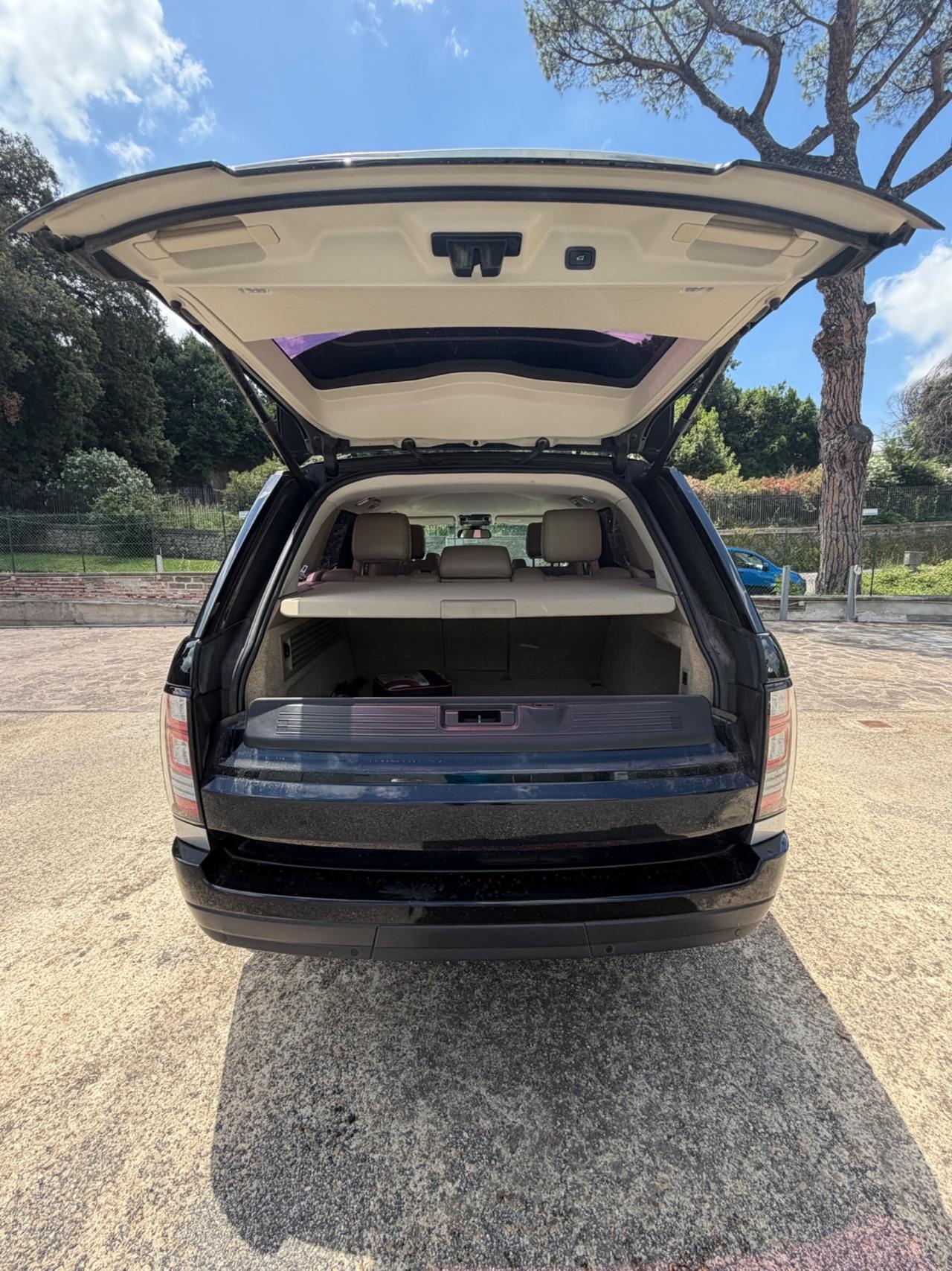 Range Rover IV 3.0 tdV6 Vogue automa Navi Pelle Memory Vetri Prive Gomme nuove Motore Turbina nuovo