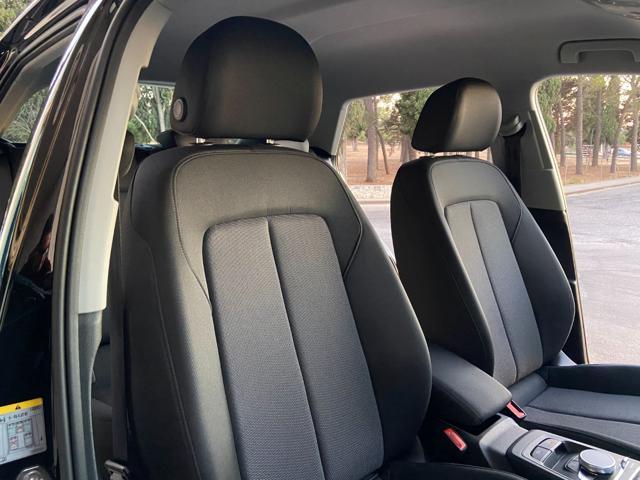 AUDI Q2 30 TDI Admired Advanced-RETROCAMERA-CARPLAY