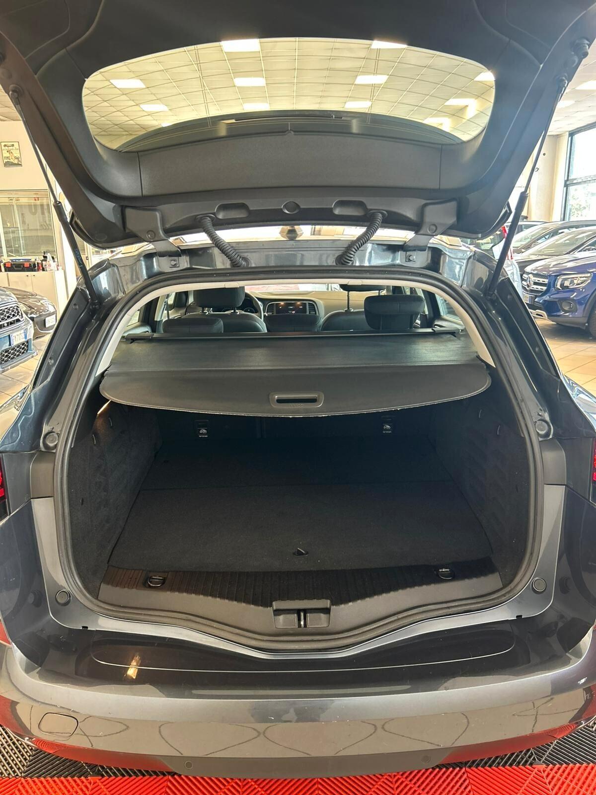 Renault Megane Mégane Sporter Plug-in Hybrid E-TECH 160