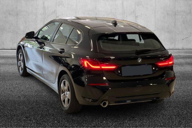 BMW 118 i 5p. Advantage