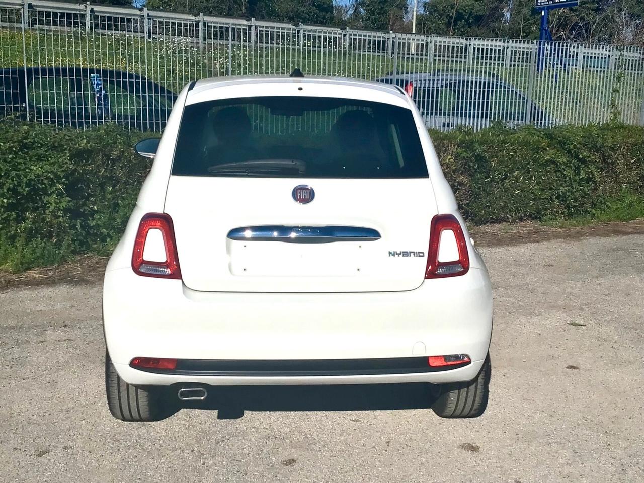 Fiat 500 1.0 Hybrid lounge KM 0