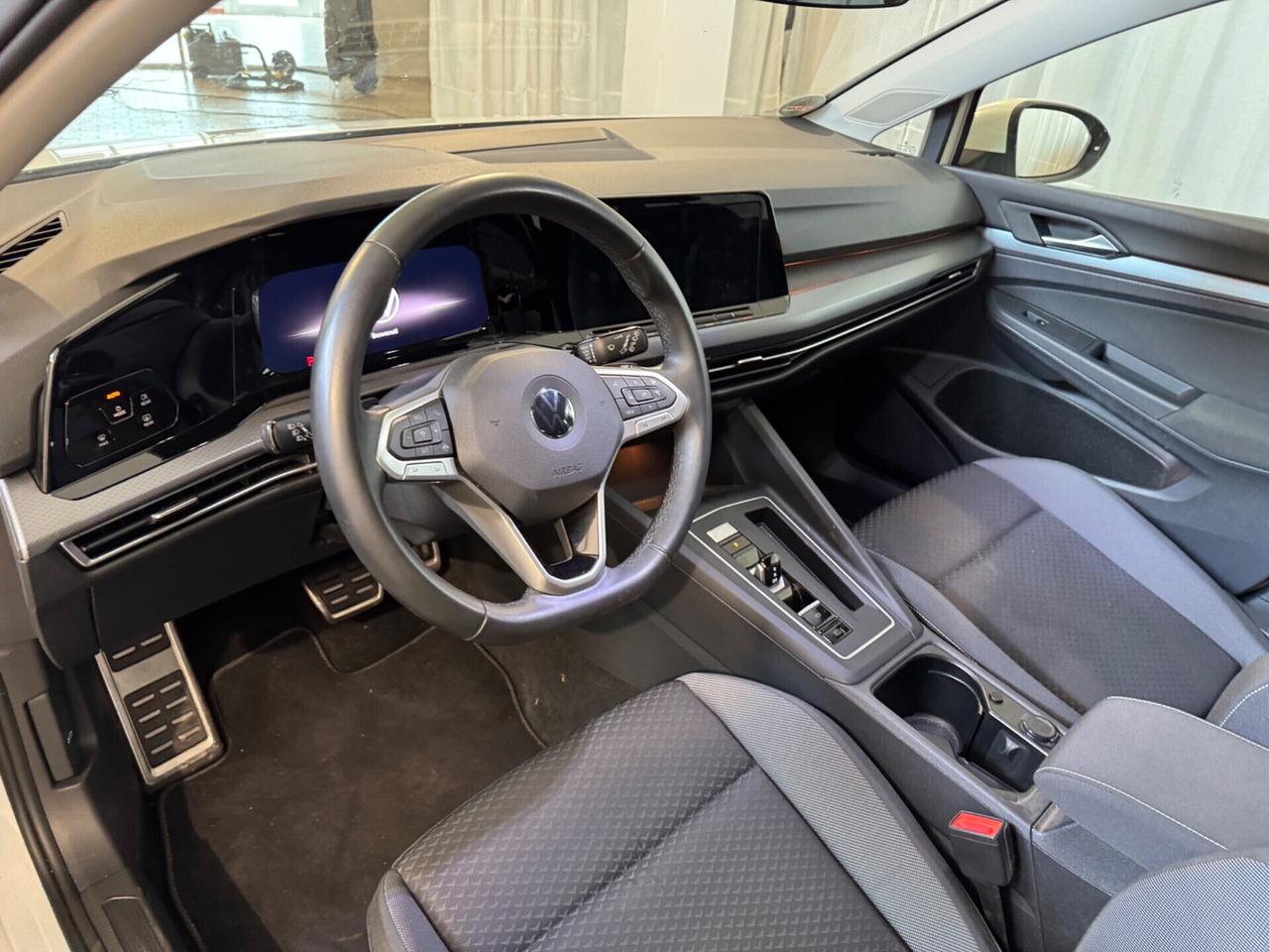 Volkswagen Golf 1.5 eTSI 150 CV EVO ACT DSG Life