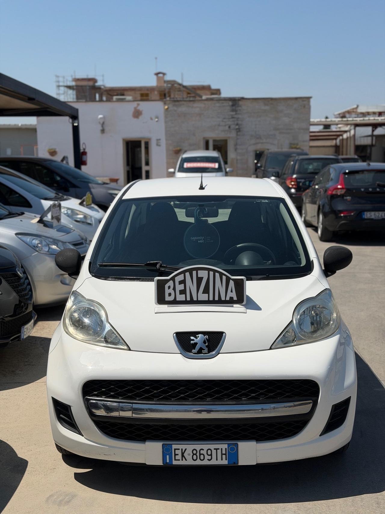 Peugeot 107 1.0 BENZINA 2012 - CLIMA, SERVOSTERZO