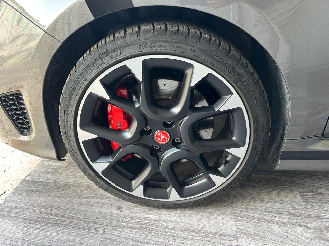 Abarth 595 1.4 t-jet Competizione 180cv my19
