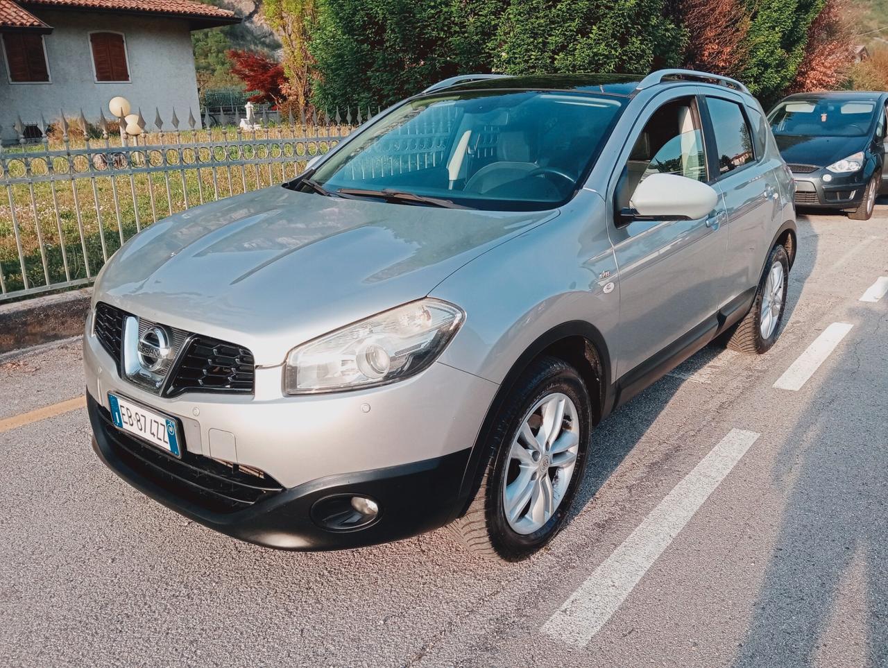 Nissan Qashqai 2.0 dCi DPF 4WD n-tec